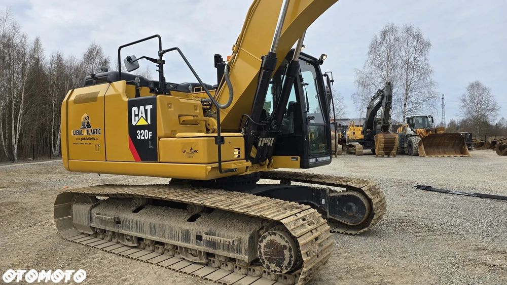 Caterpillar 320 FL tok 2017 kamery 360 stan wzorowy klepka 700mm koparka gąsienicowa 22 tony 122kW - 8