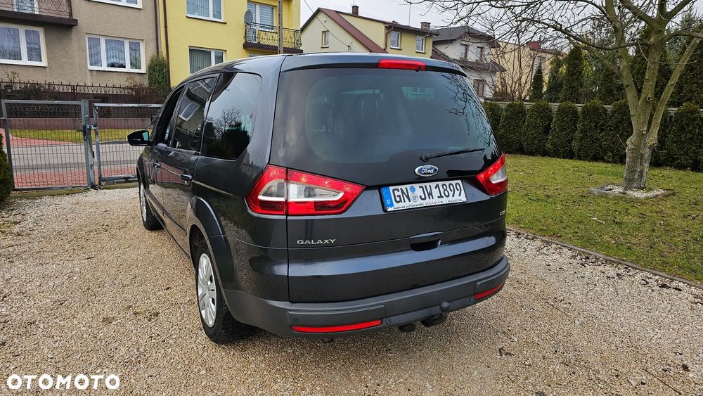 Ford Galaxy - 26