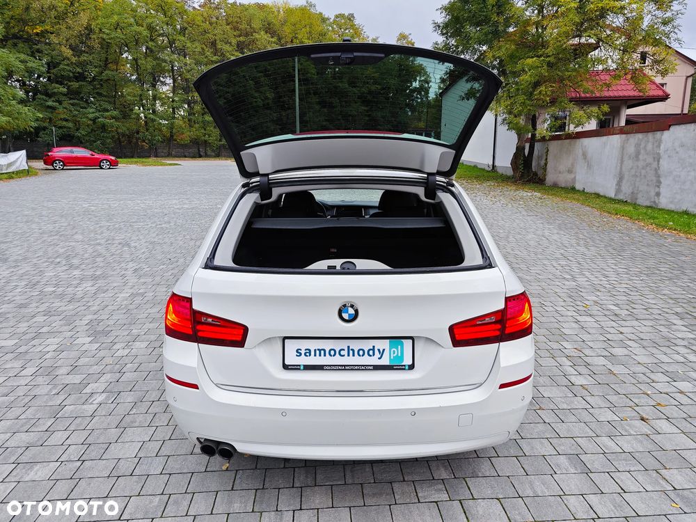 BMW Seria 5 520d xDrive Luxury Line - 16