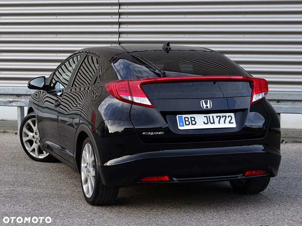 Honda Civic 1.8 Executive - 18