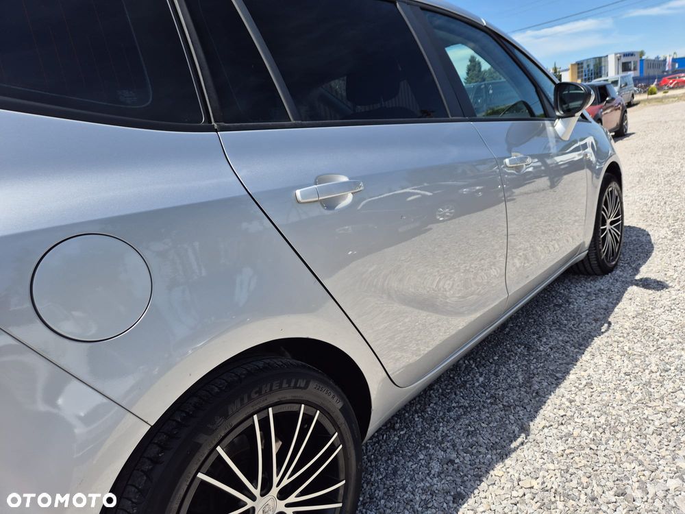 Opel Zafira Tourer 1.4 Turbo Business Innovation - 24
