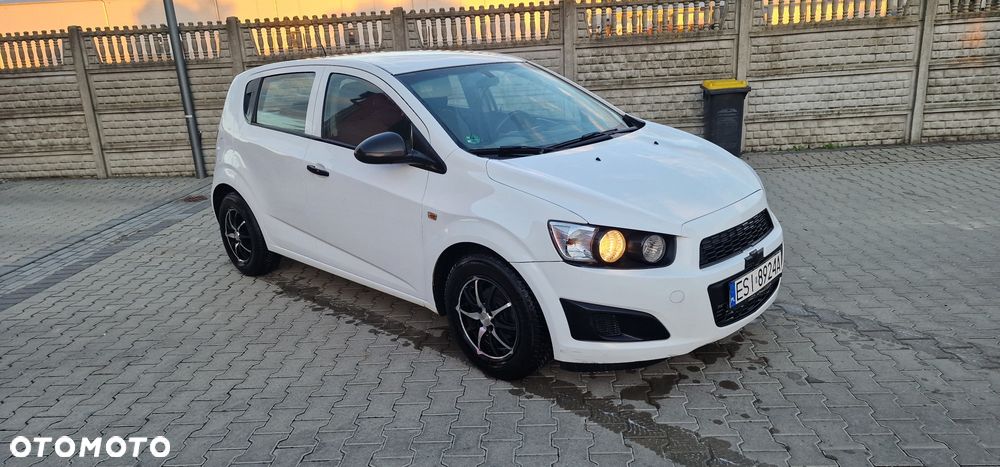 Chevrolet Aveo - 3