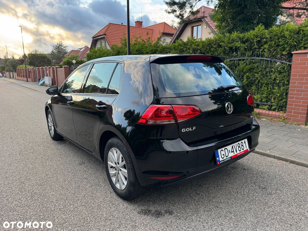Volkswagen Golf 1.2 TSI BMT Trendline - 4