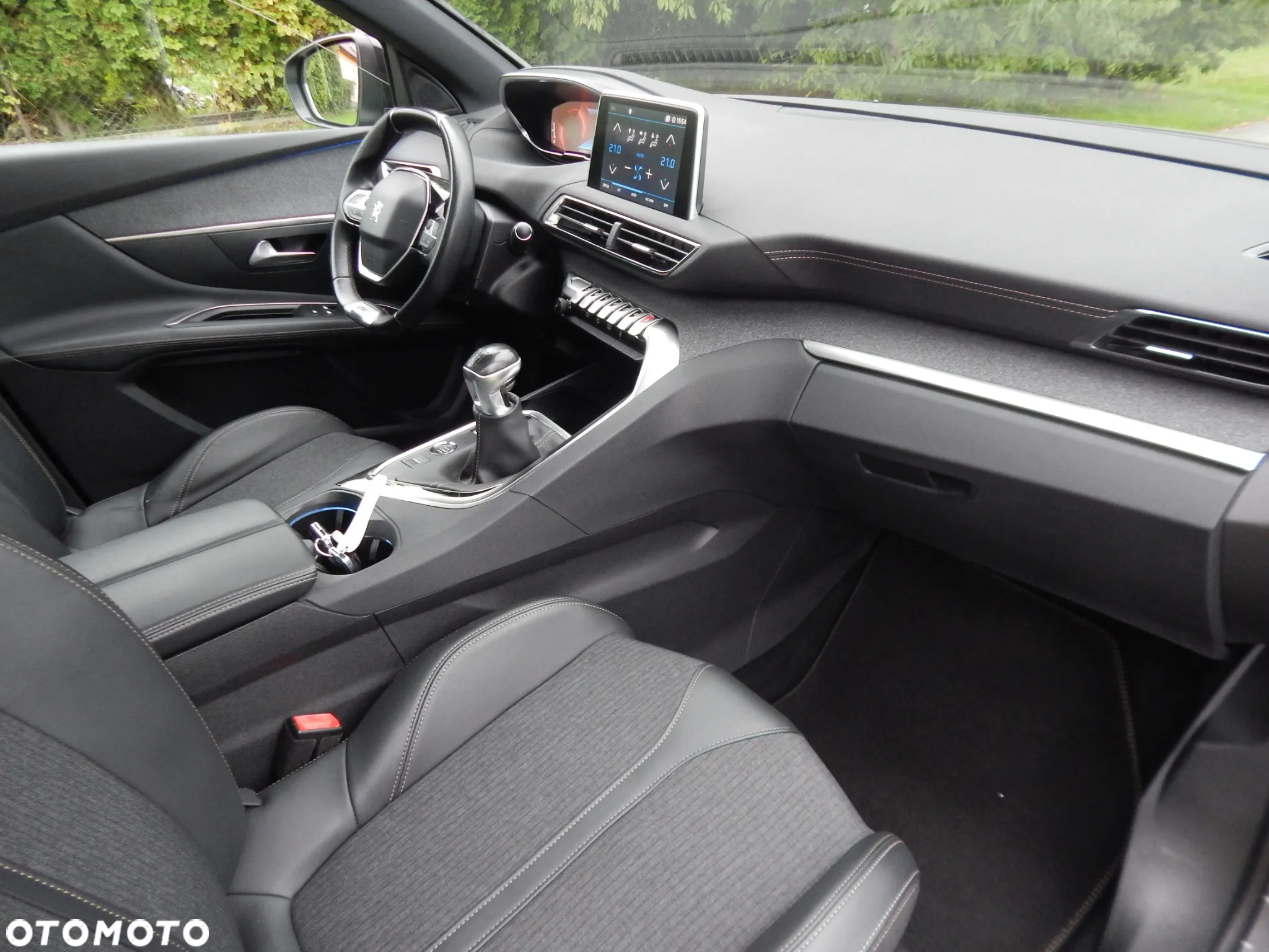 Peugeot 3008 1.2 PureTech GT S&S - 21