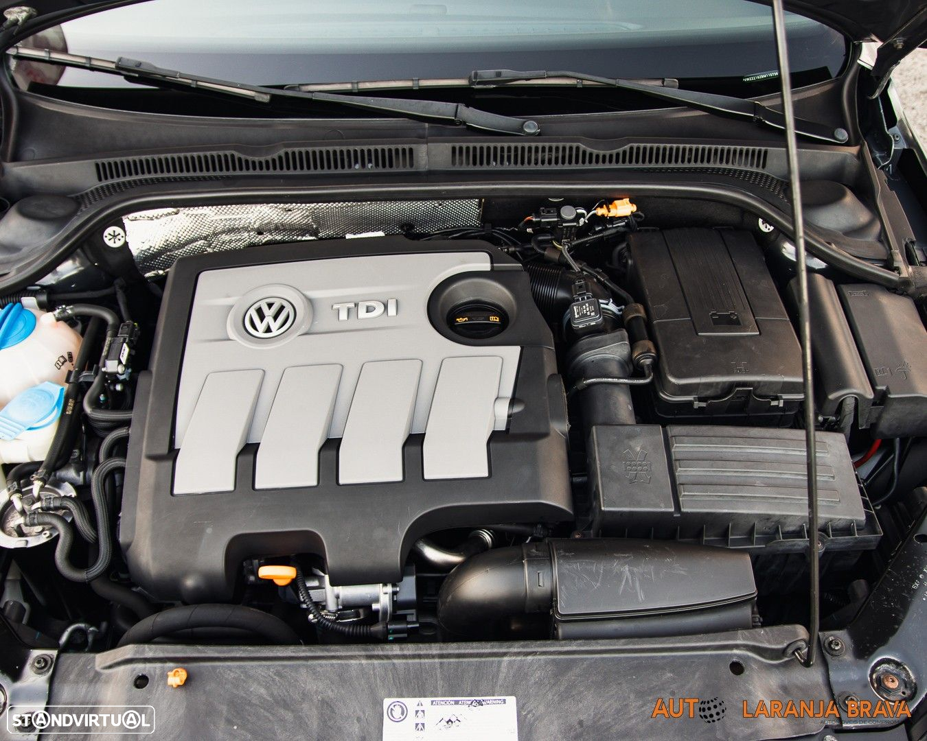 VW Jetta 1.6 TDi Confortline - 40
