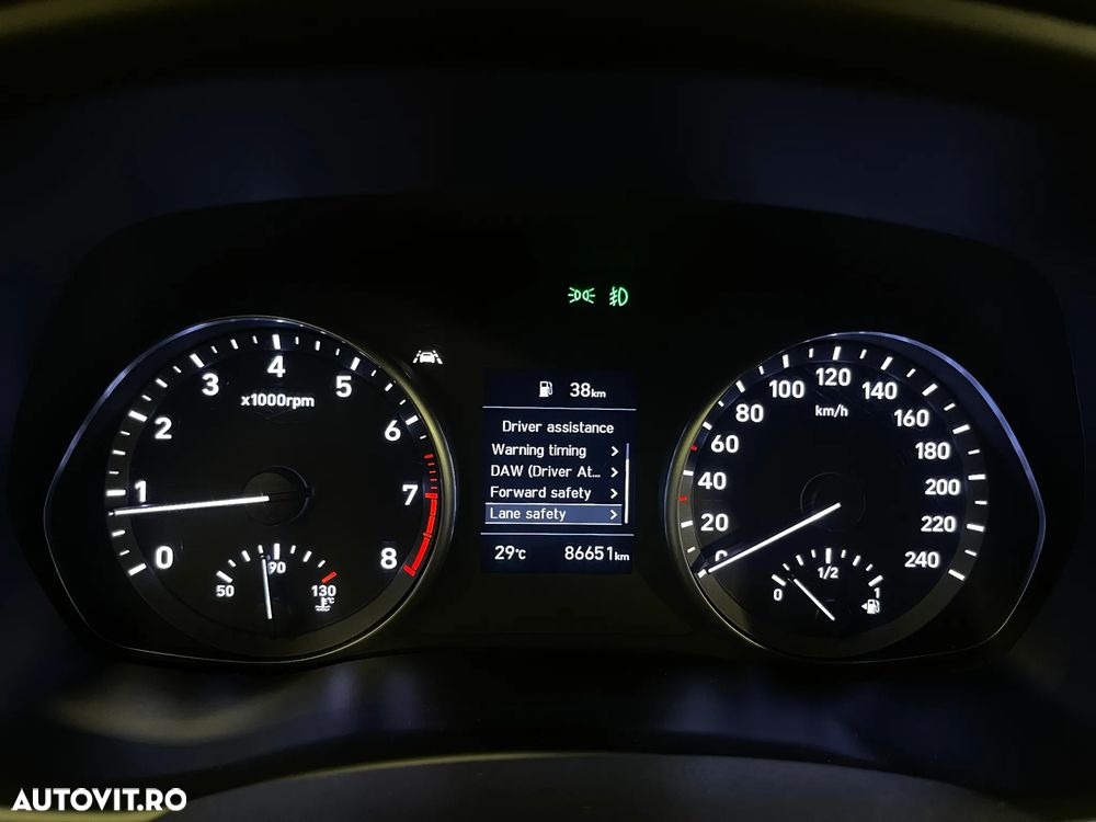 Hyundai i30 1.5 110CP M/T Highway - 23