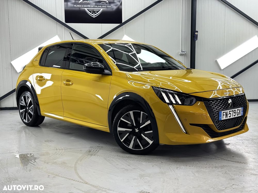 Peugeot 208 PureTech 130 EAT8 GT - 10