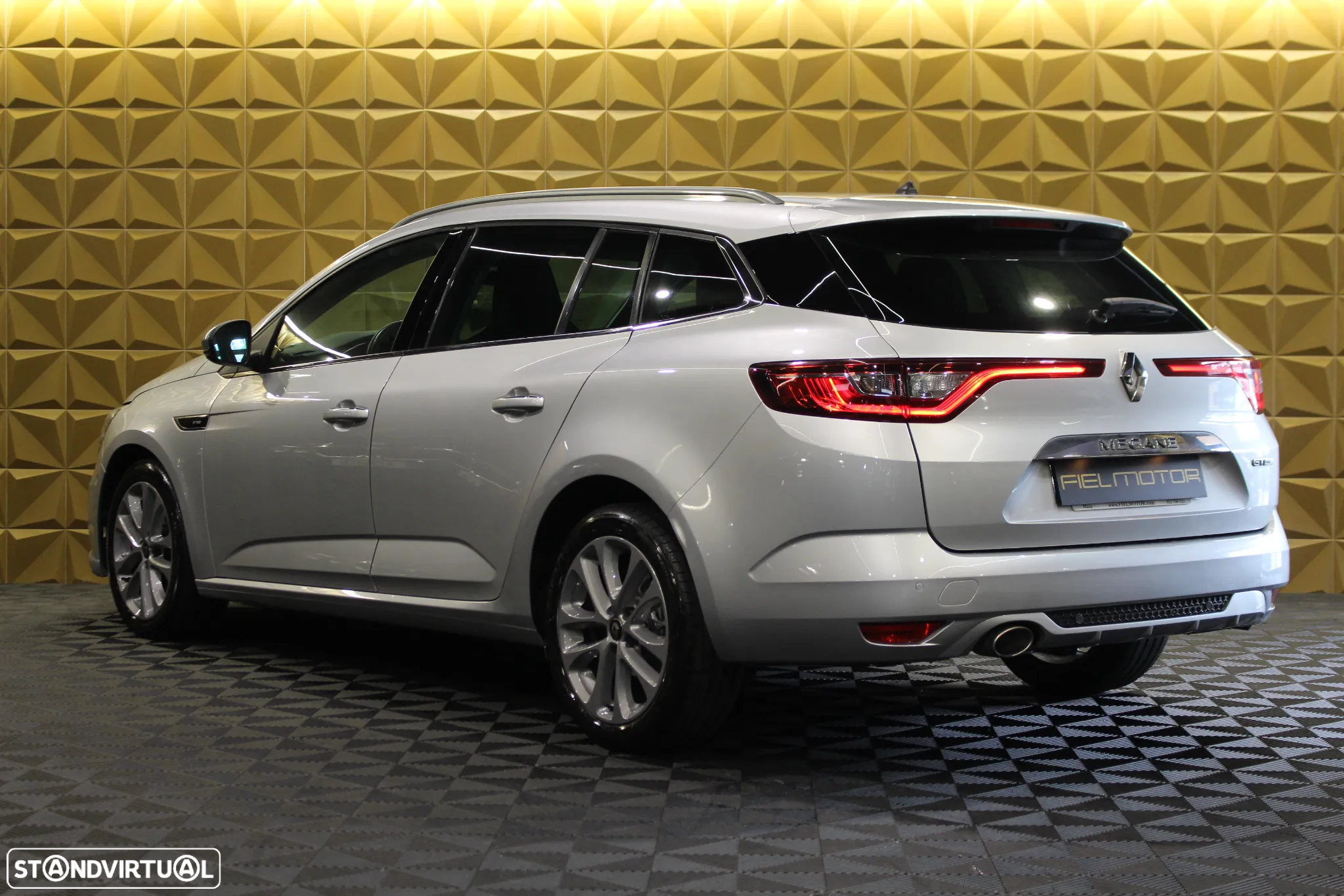 Renault Mégane Sport Tourer 1.5 Blue dCi GT Line - 14