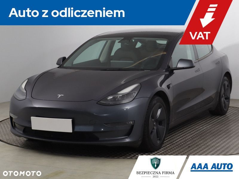 Tesla Model 3 - 2