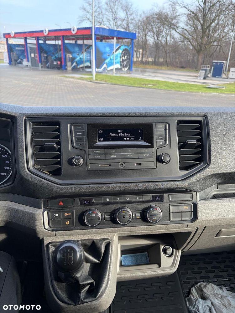 Volkswagen Crafter - 10