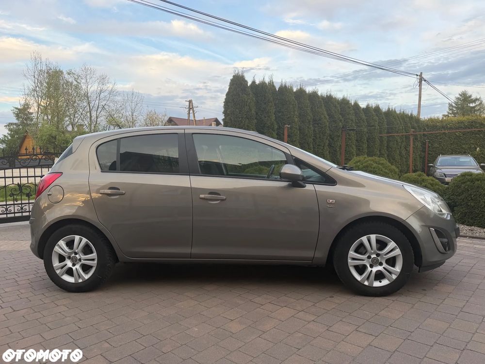 Opel Corsa 1.4 16V Energy - 2
