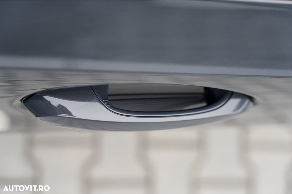 BMW Seria 3 330e Aut. M Sport - 15