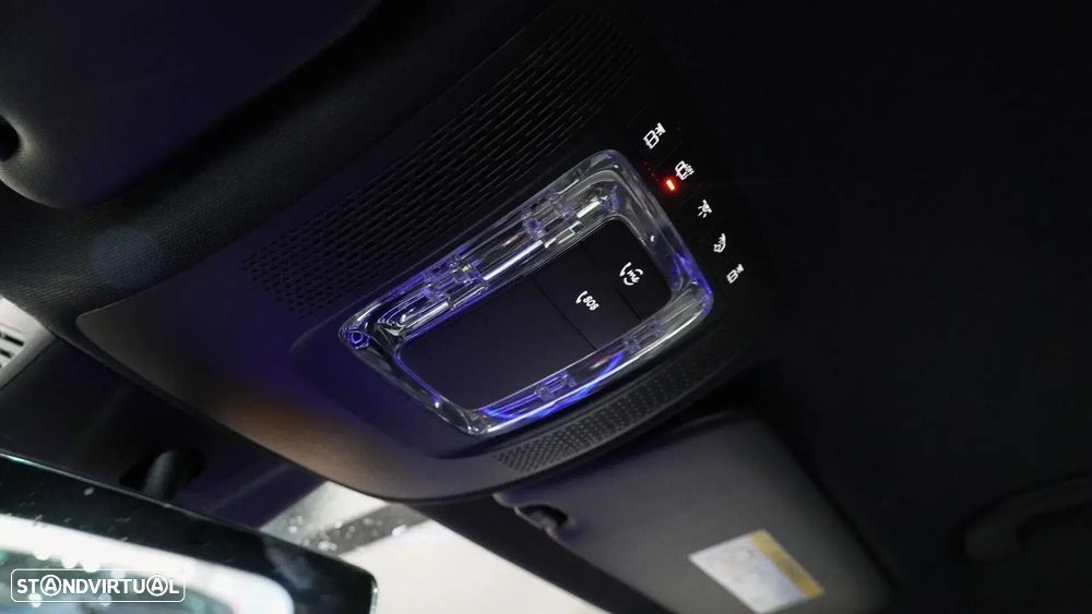 Mercedes-Benz GLA 200 d 8G-DCT Progressive Advanced - 40