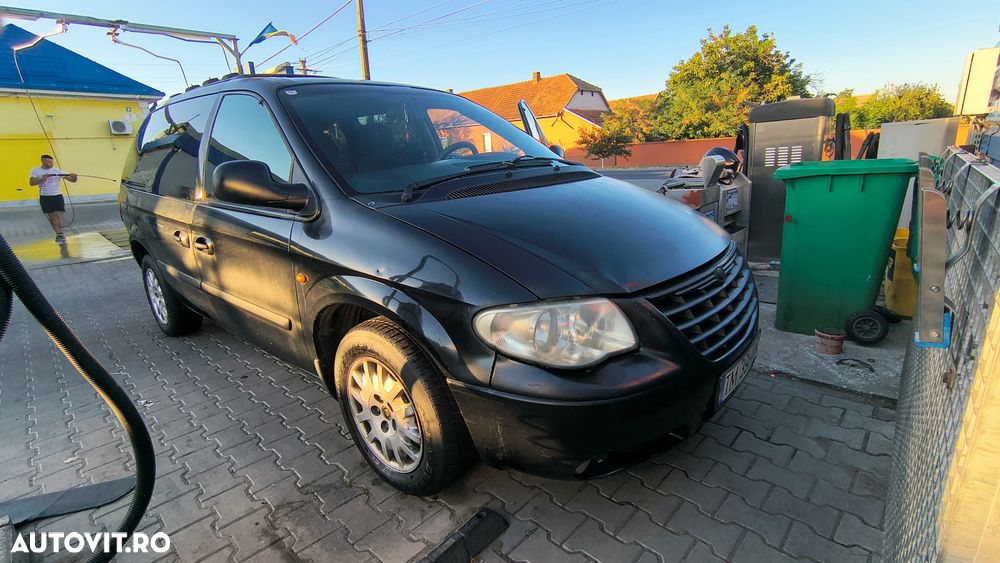 Chrysler Voyager LX 2.8L CRD aut - 2