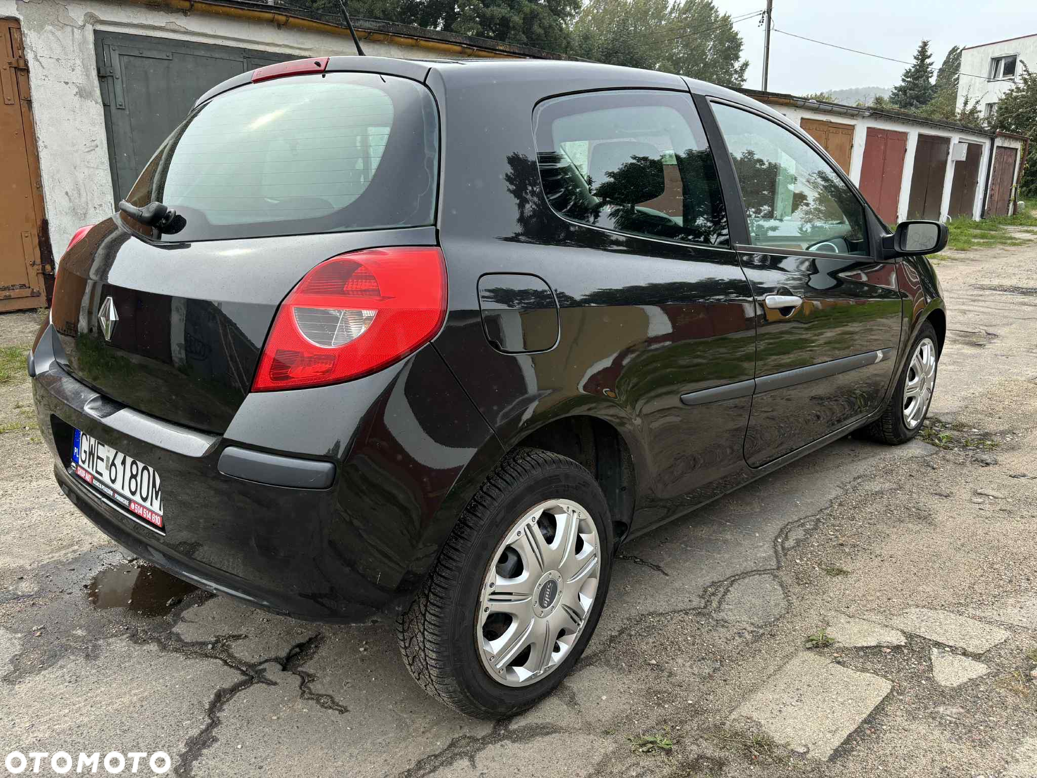 Renault Clio 1.2 16V Alize - 3