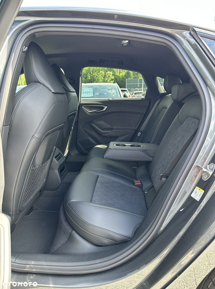 Audi A5 Limousine - 25