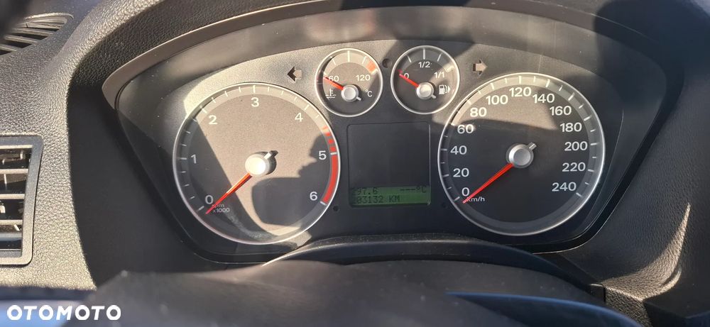 Silnik słupek 2,0 D4204T Ford Volvo - 4