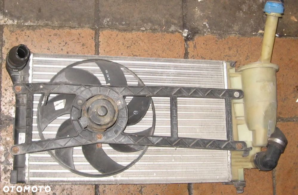 chłodnica wody wentylator FIAT PANDA II 1.1 / 1.2 8V - 1