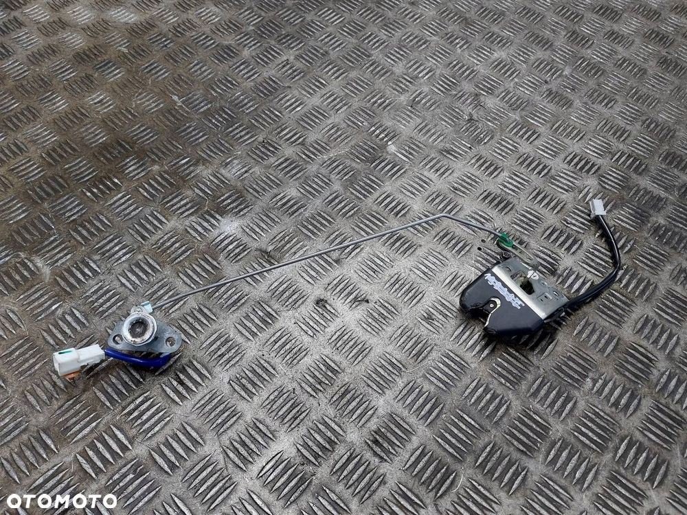 ZAMEK KLAPY BAGAŻNIKA HONDA CIVIC VIII SEDAN - 1