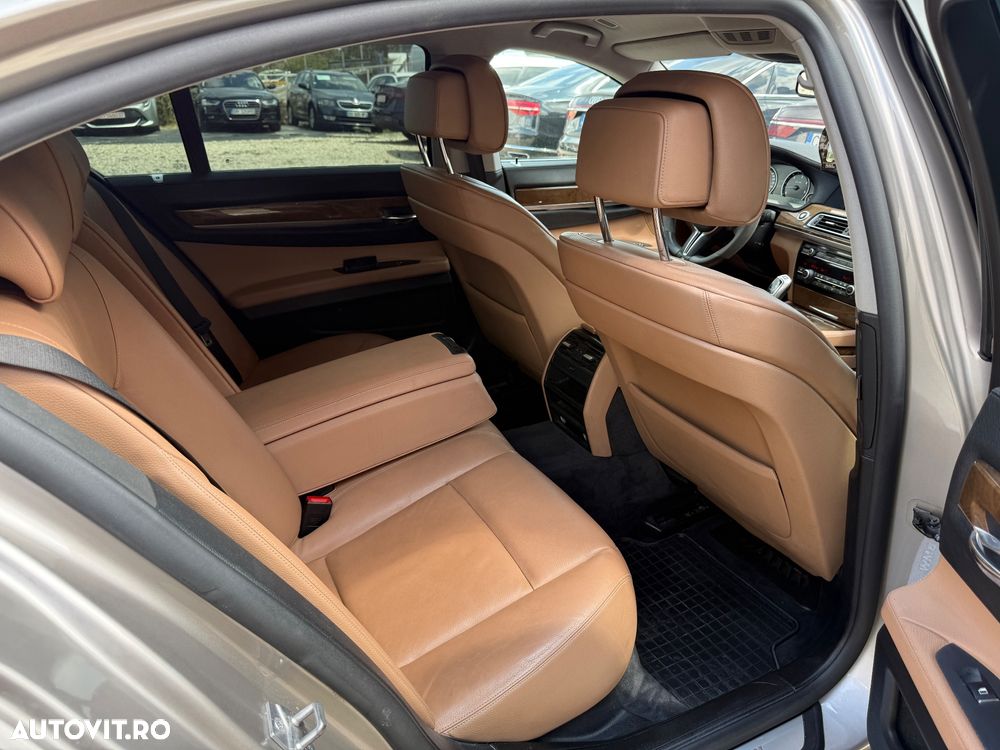 BMW Seria 7 730d Blue Performance - 7