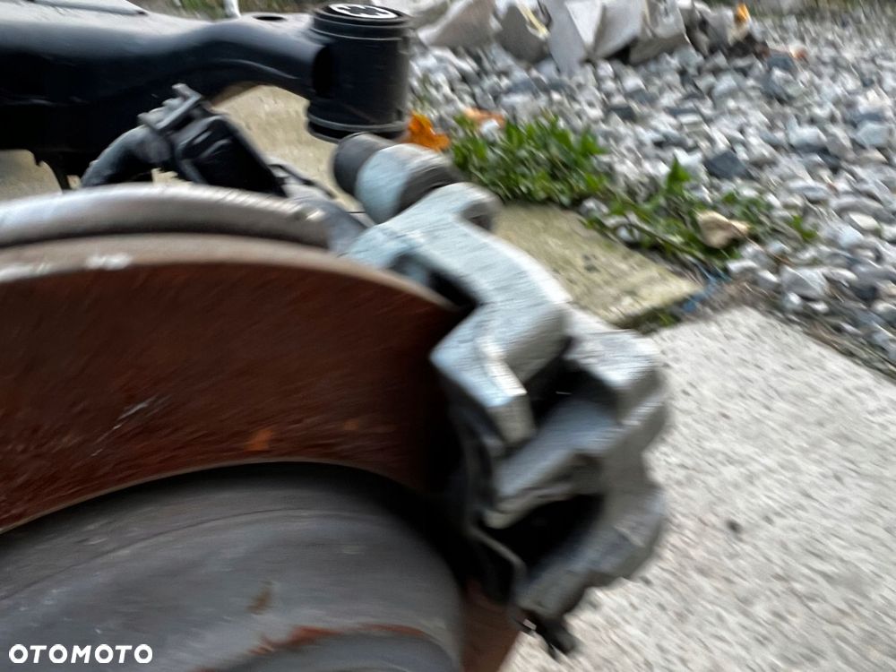 SANKI WÓZEK BELKA WAHACZE ZAWIESZENIE TYŁ FORD ESCAPE MK4 FWD 1.5 EB - 3