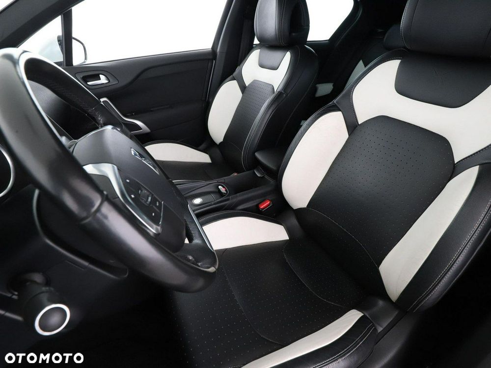 DS Automobiles DS 4 - 13