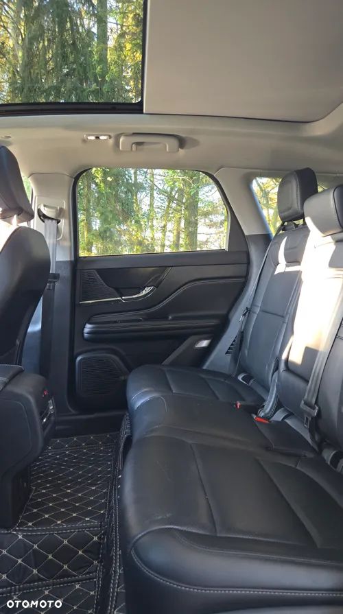 Lincoln Corsair - 24