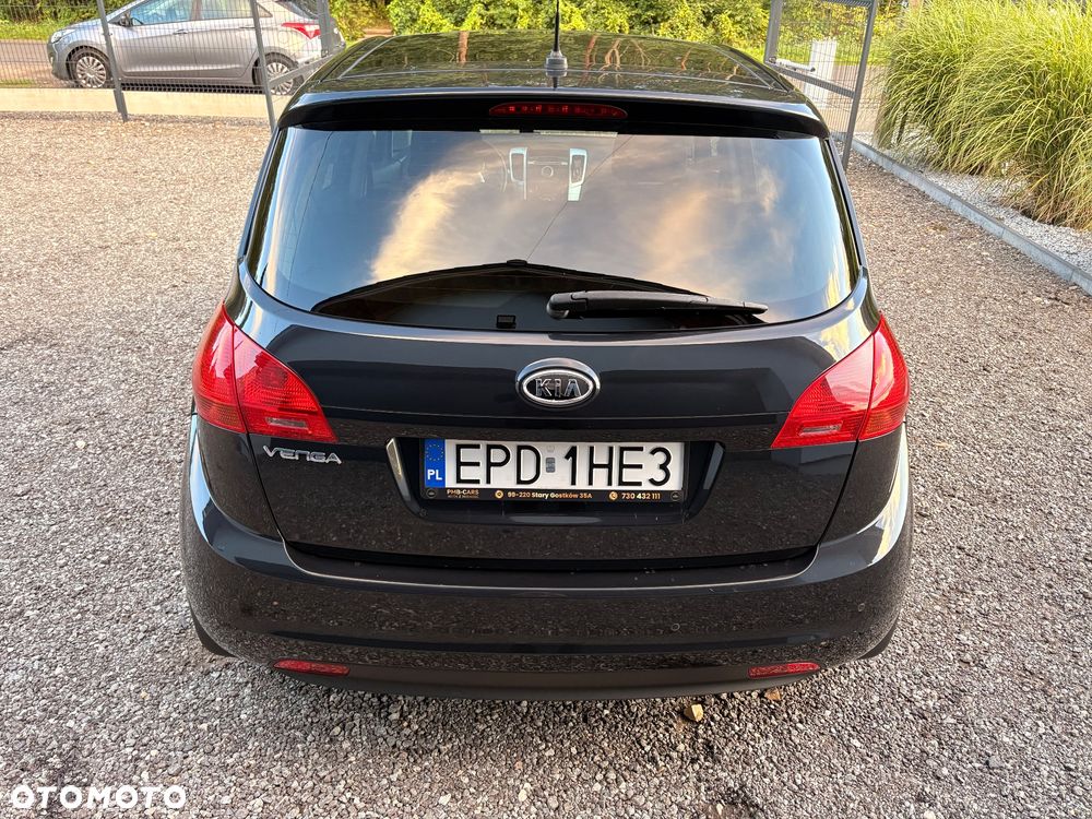 Kia Venga 1.4 L - 5