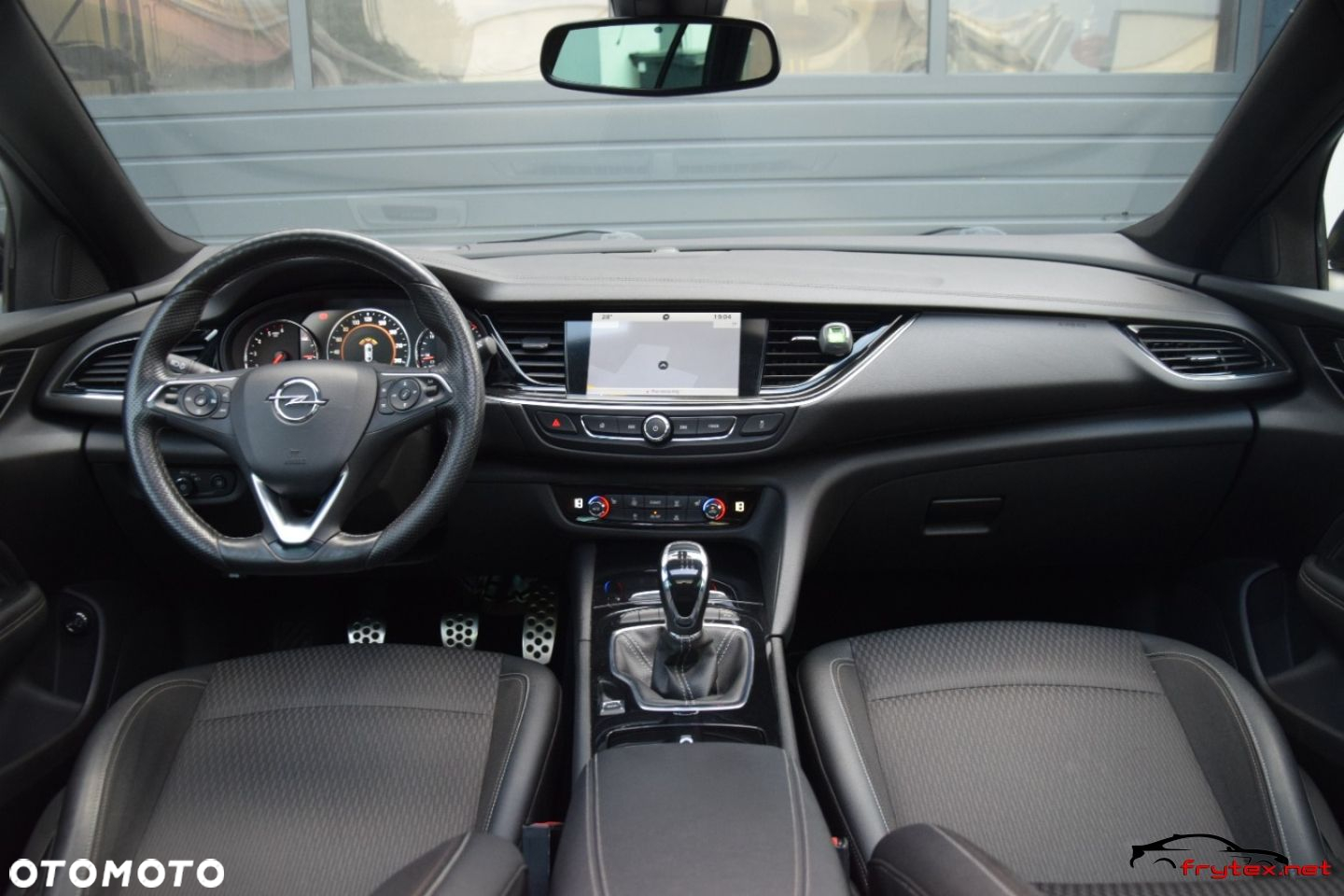 Opel Insignia - 33
