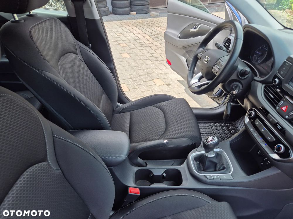 Hyundai i30 1.4 T-GDI Intro Edition - 33