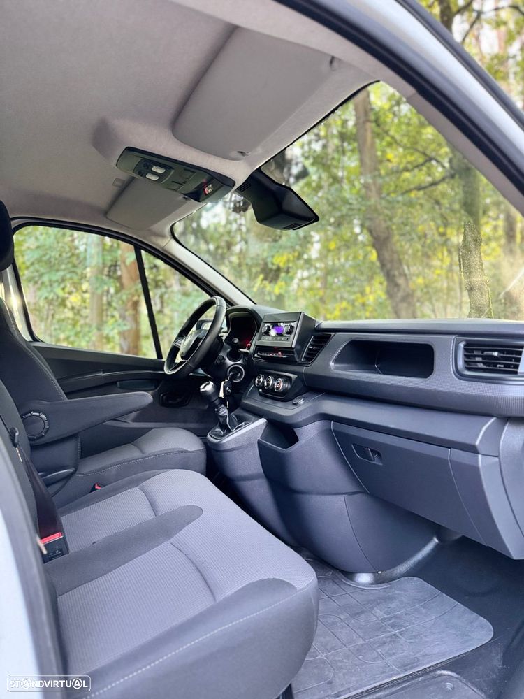 Renault Trafic - 17