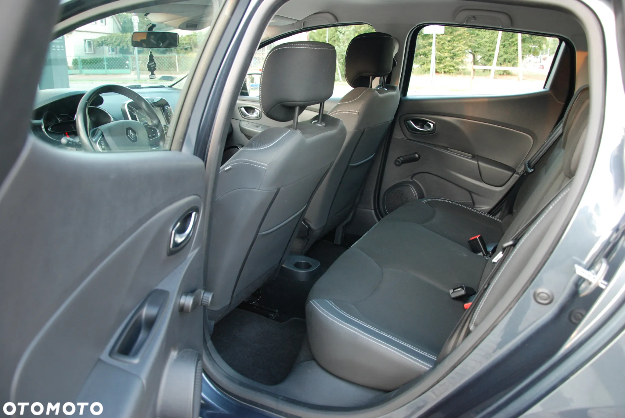 Renault Clio 0.9 TCe Alize - 8