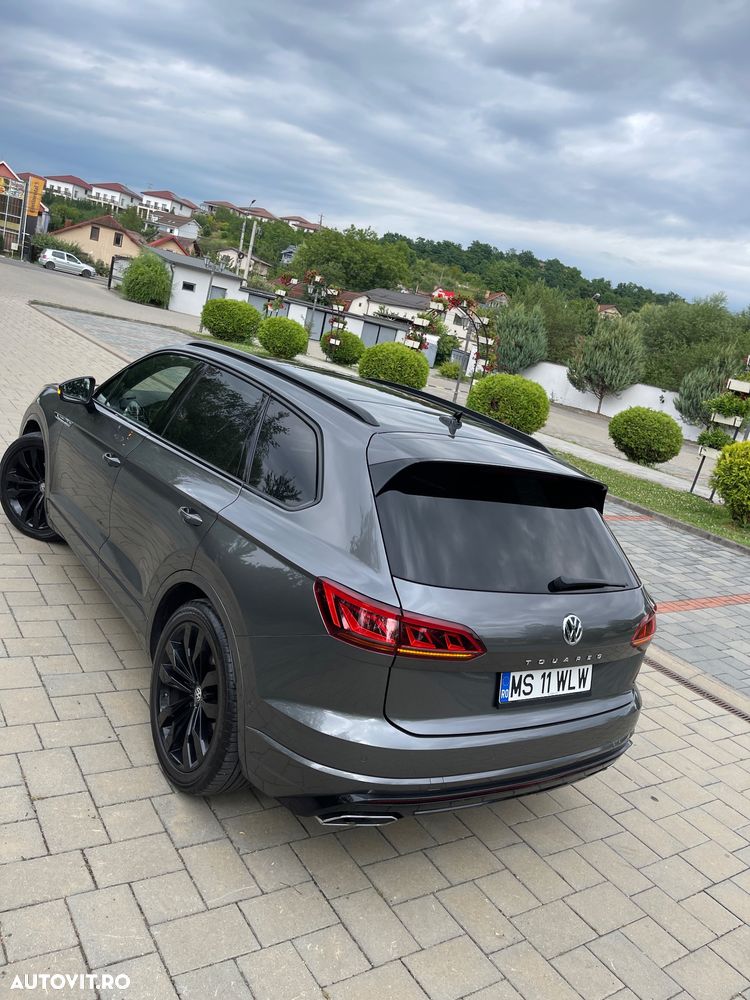 Volkswagen Touareg V6 TDI R-Style - 4