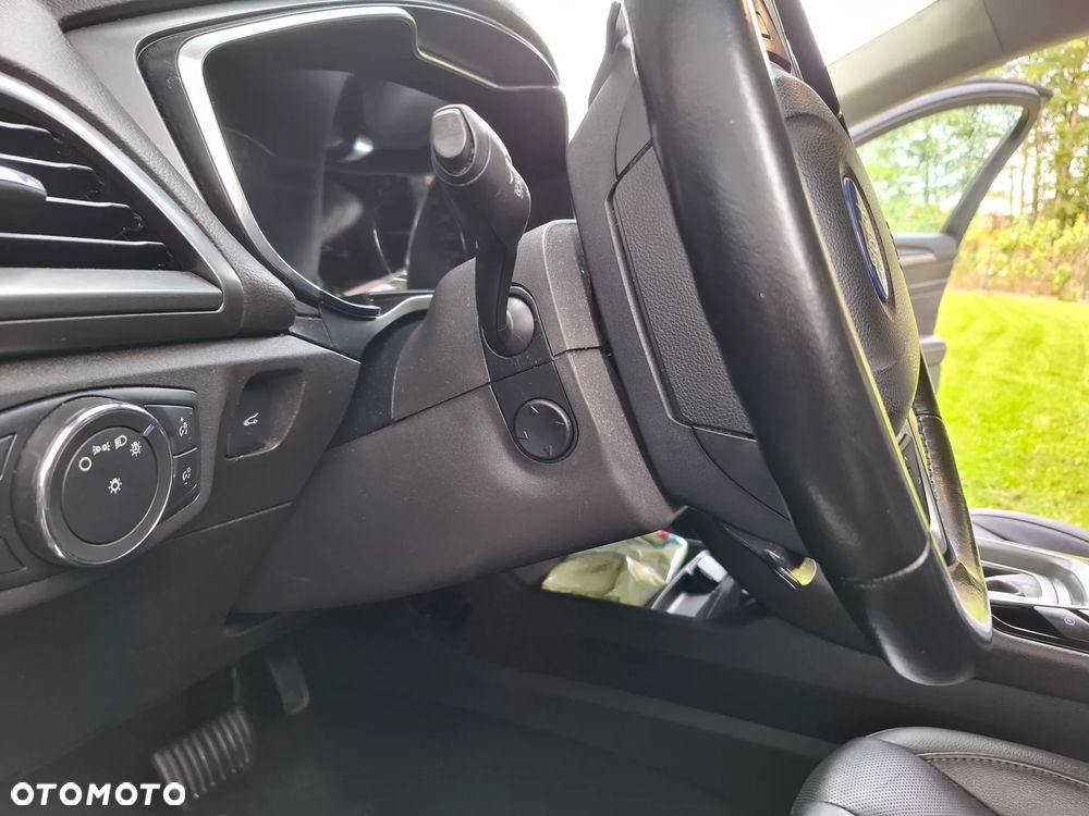 Ford Mondeo 2.0 TDCi Titanium PowerShift - 15