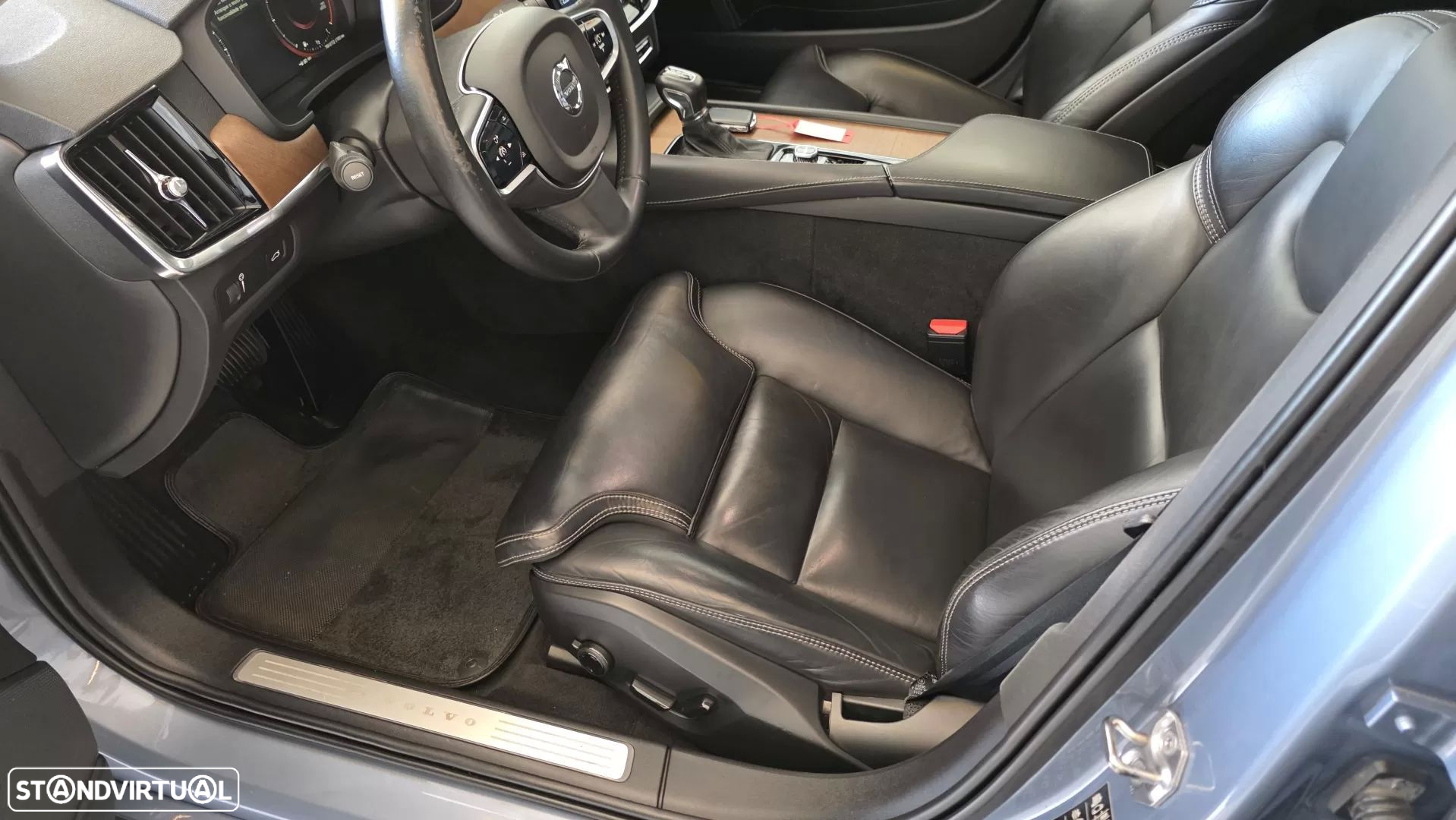 Volvo S90 2.0 D4 Inscription Geartronic - 32