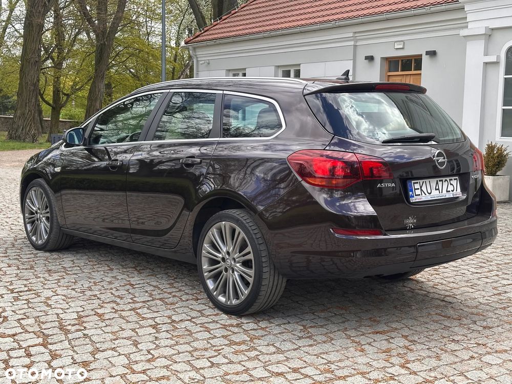 Opel Astra 2.0 CDTI ecoFLEX Start/Stop Exklusiv - 4