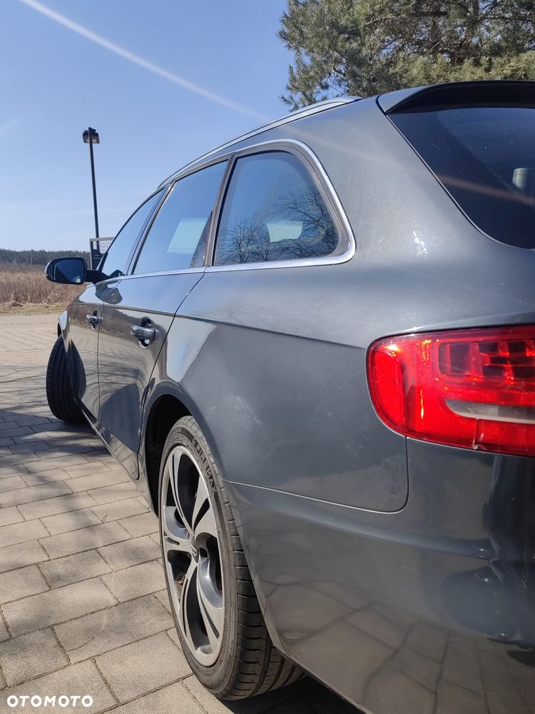 Audi A4 Avant 2.0 TDI - 5
