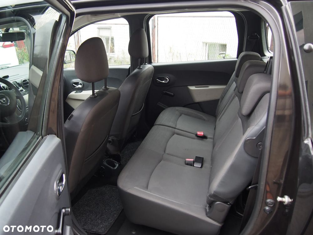 Dacia Lodgy TCe 115 Celebration - 10