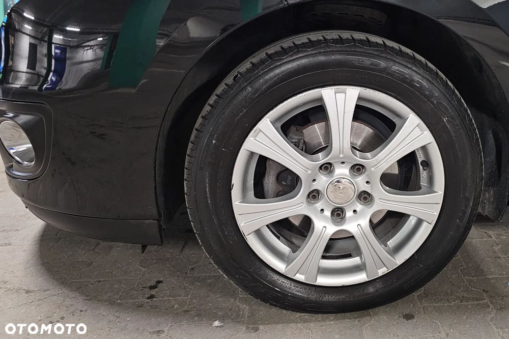 Renault Megane ENERGY TCe 115 Start & Stop Bose Edition - 16