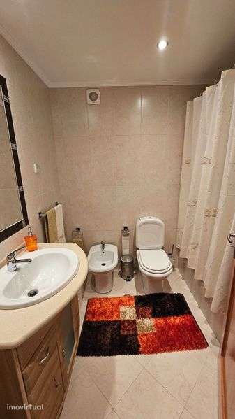 ALUGA SE apartamento T2 - Grande imagem: 5/7