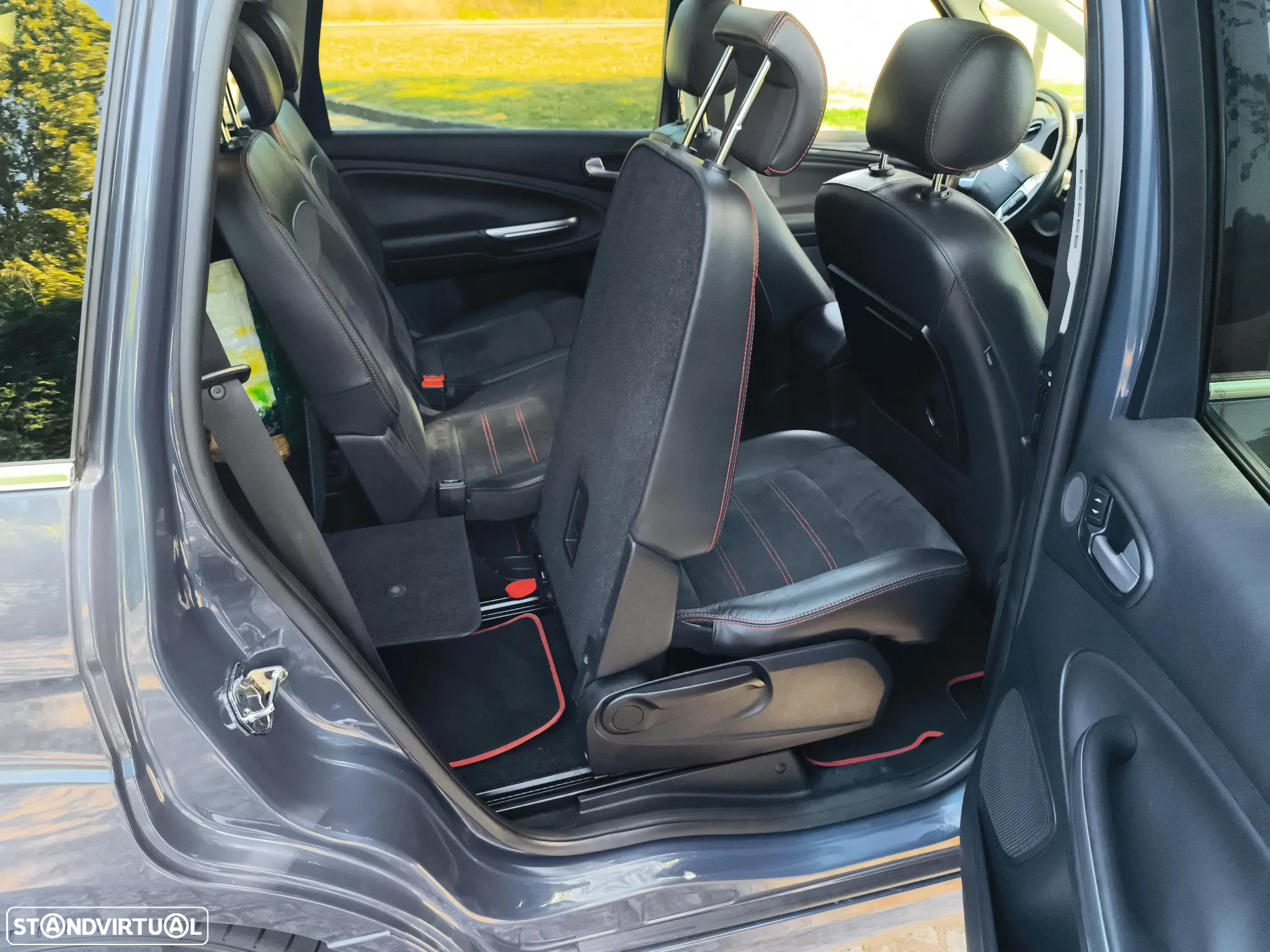 Ford S-Max 2.0 TDCi Titanium Busine. 7L Aut. - 44