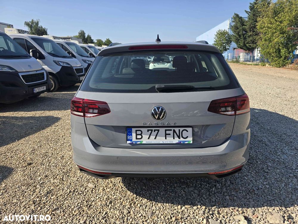 Volkswagen Passat - 5