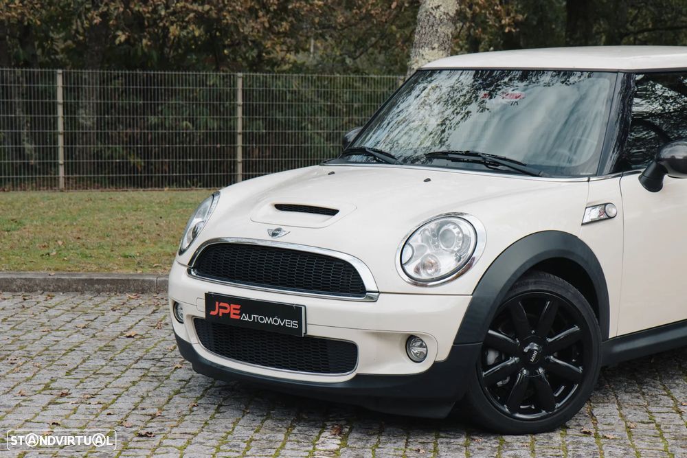 MINI 3 Portas Cooper S - 2
