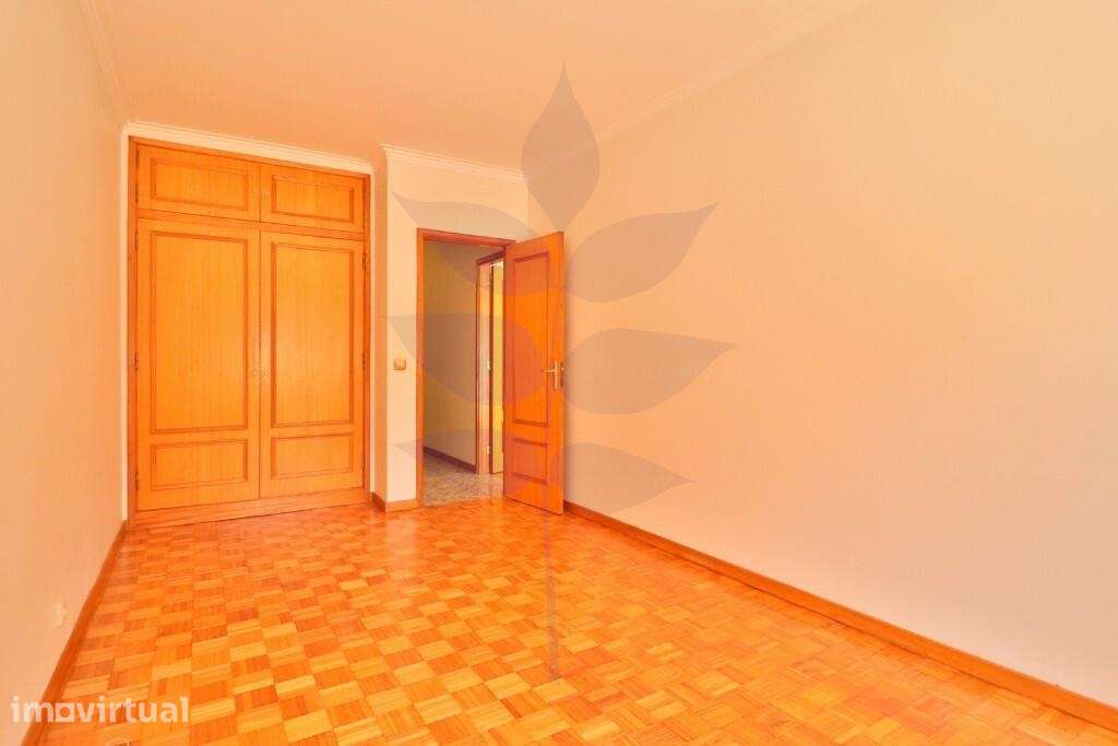 Arrendamento Apartamento T2 no centro da cidade - Grande imagem: 4/18