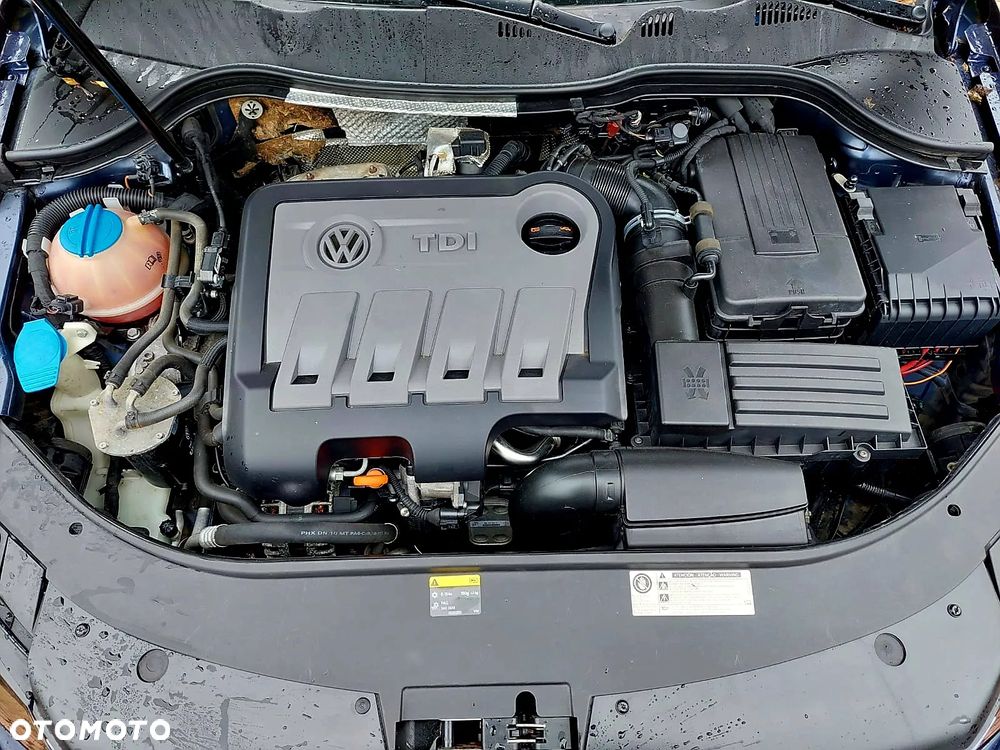 Volkswagen Passat Variant 2.0 TDI 4Motion BlueMotion Technol Highline - 25