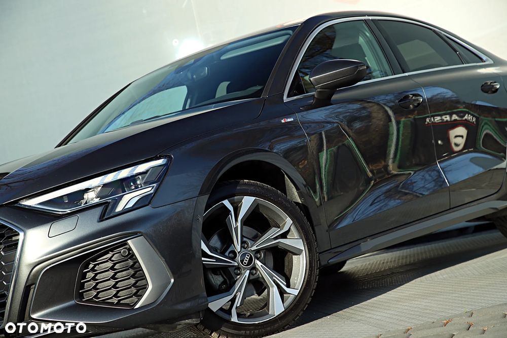 Audi A3 Limousine 35 TFSI Sport S tronic - 3