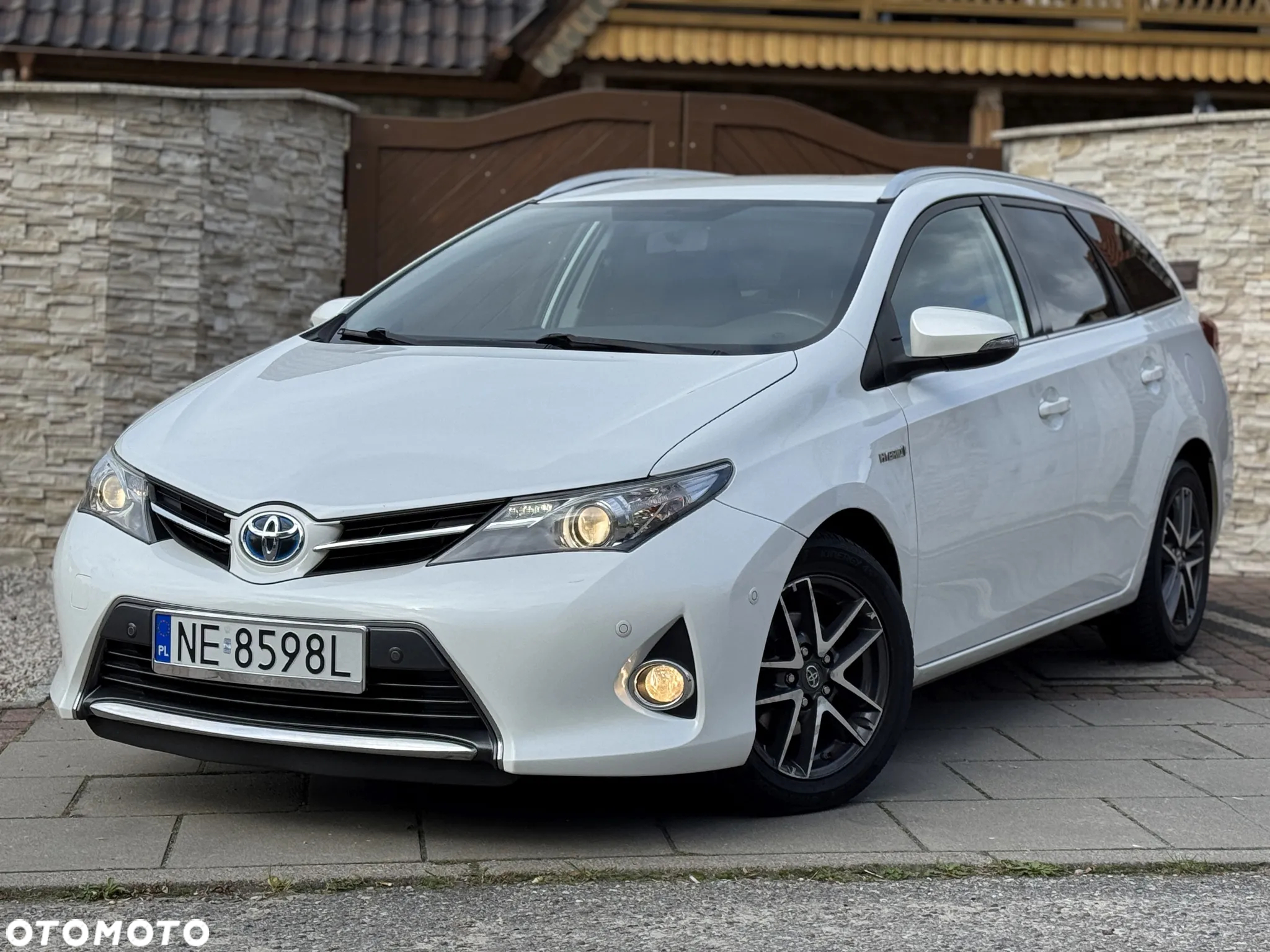 Toyota Auris - 13