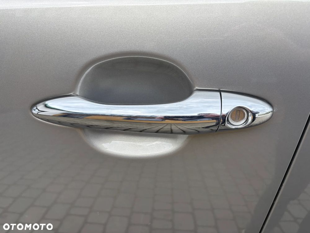 Kia Sportage 1.7 CRDI 2WD ISG Vision - 17