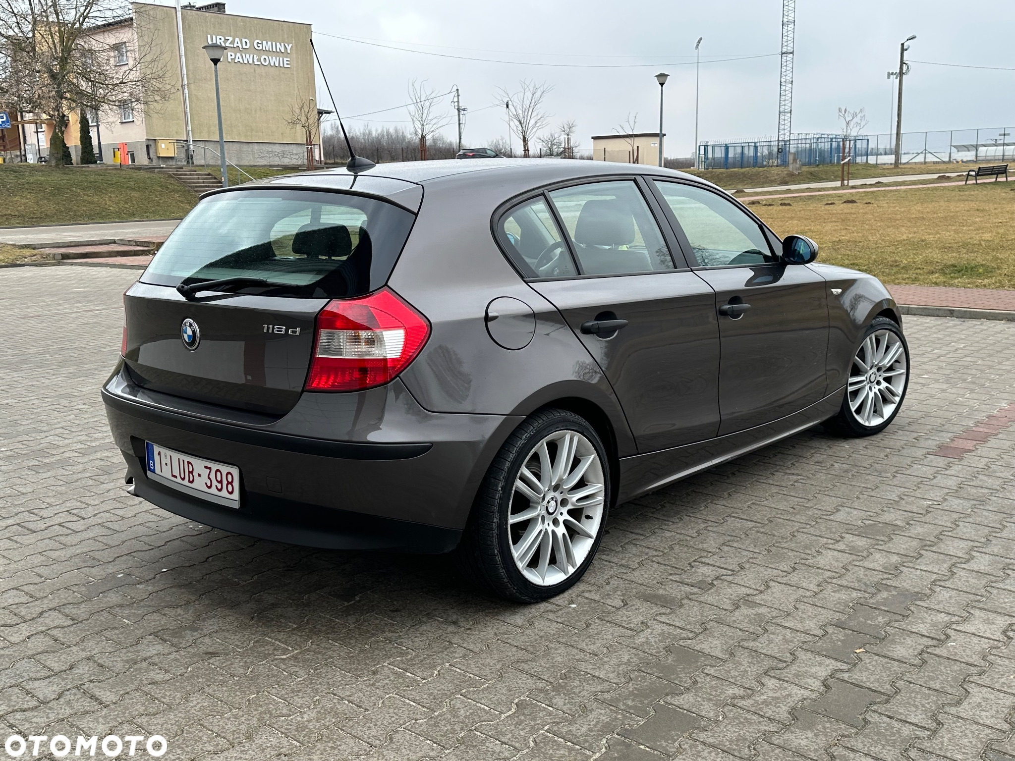 BMW Seria 1 118d - 8