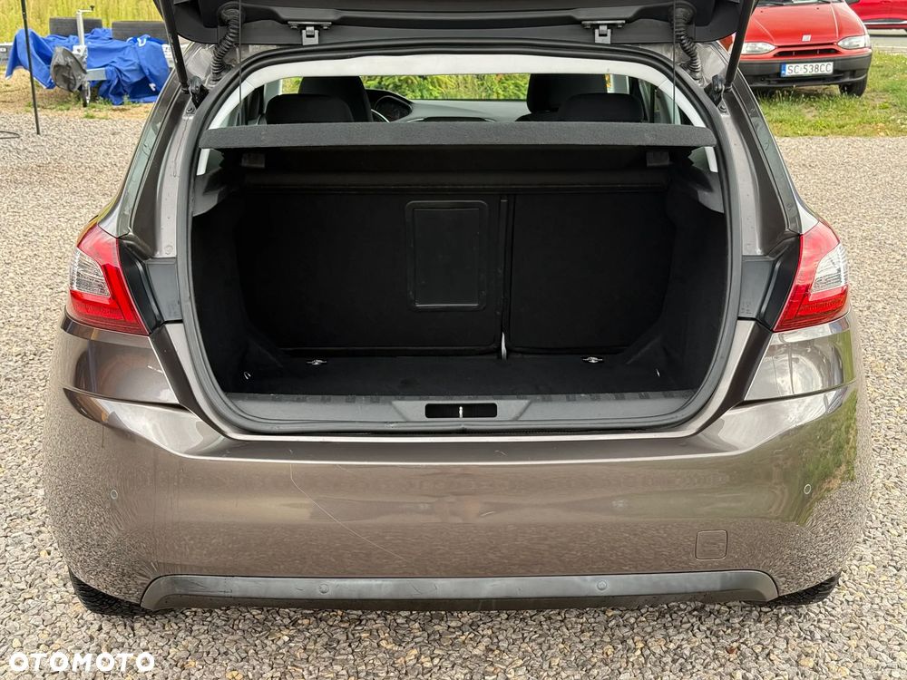 Peugeot 308 - 10